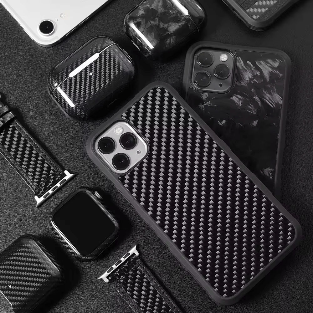 CASES FOR APPLE DEVICES - FullCarbonFiber